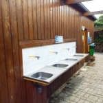 Lavabos / bacs à vaisselle - Camping Bretagne Nord