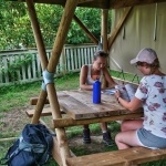 Avec table de pique-nique - Camping Côtes d'Armor GR34