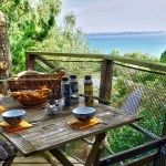 Cabane dans les arbres et petit déjeuner compris - Camping Côtes d'Armor