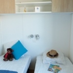 Exemple chambre lits simples - Camping Eden Villages Cap de Bréhat* Paimpol