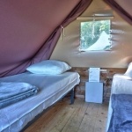 Tente bivouac : 2 lits simples rapprochables - Camping Côtes d'Armor GR34