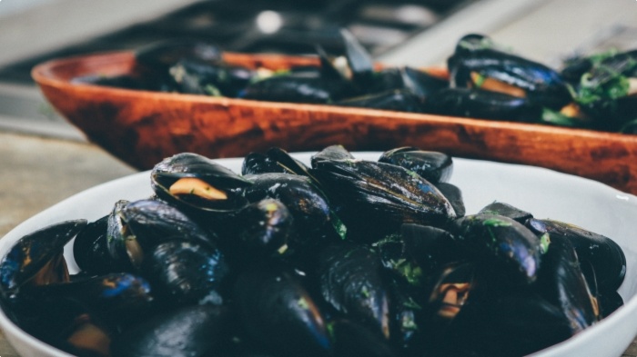 Soir&eacute;es moules-frites